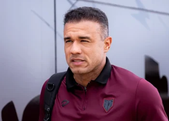 Roger Silva cobra efetividade no Atlético: “Ser mais ‘marvado'”
