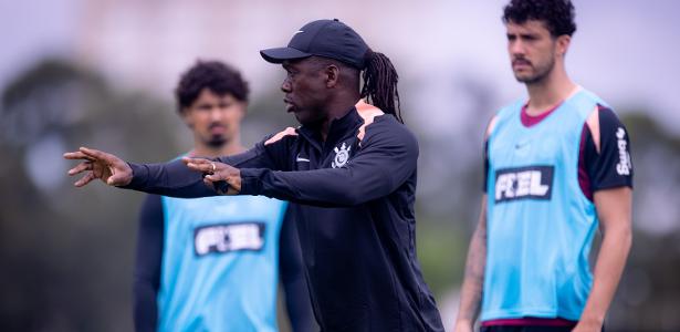 Era Seedorf inicia com cenário que era sonhado por Diniz