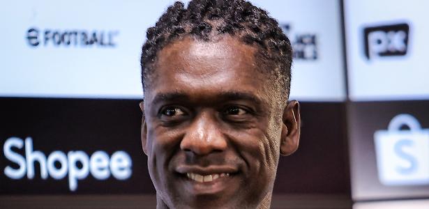 Corinthians tem dois treinos e trabalho lúdico em 1º dia com Seedorf