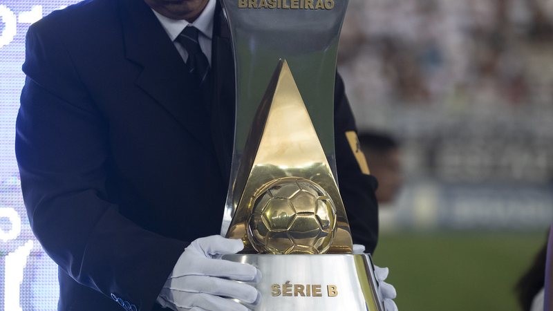 veja as chances de acesso e rebaixamento de cada time