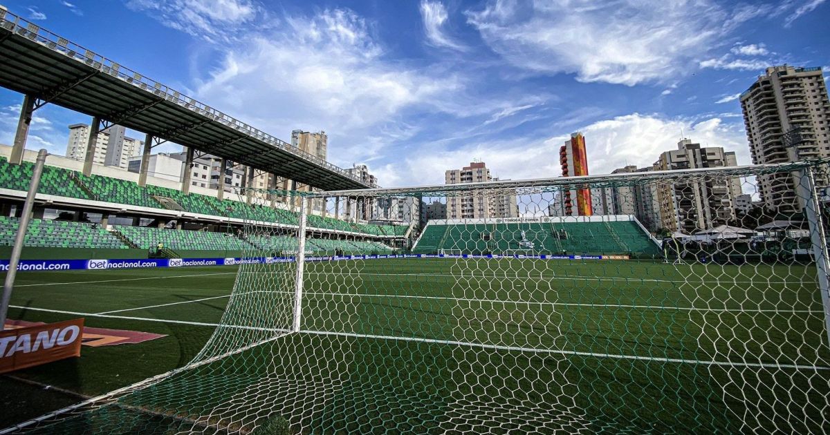Goiás x Náutico: horário e onde assistir ao jogo da Série B