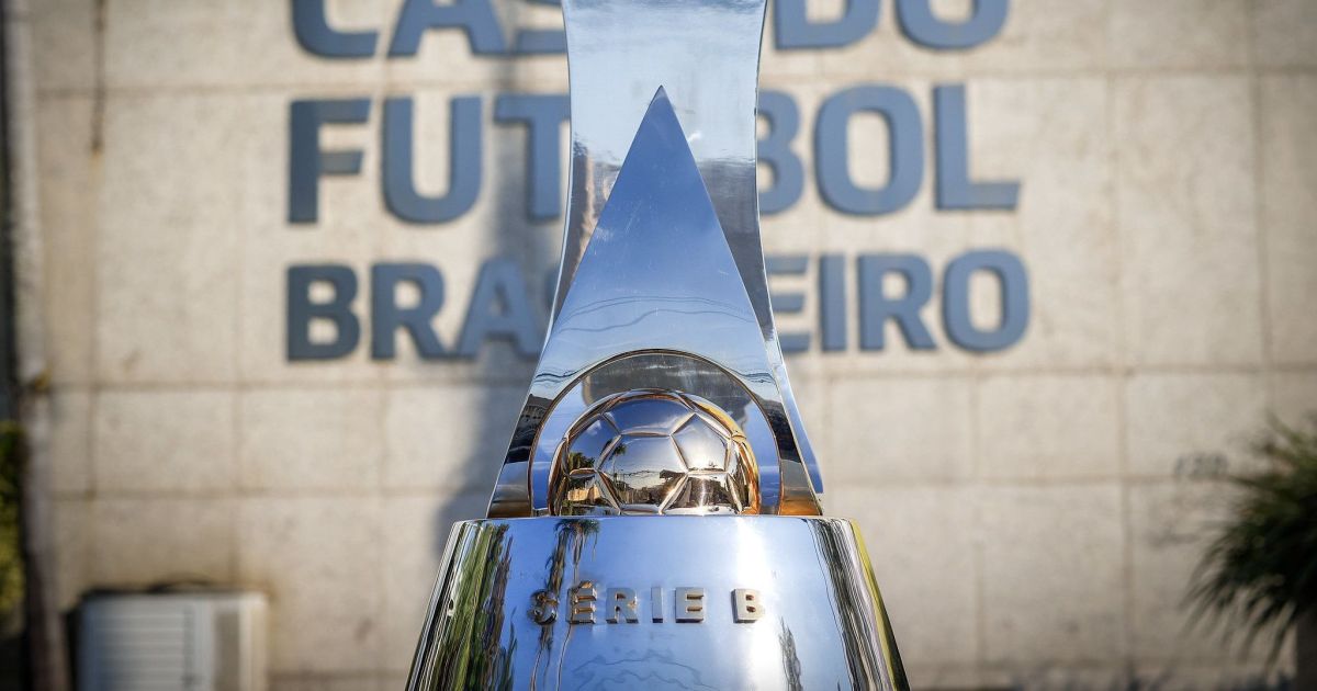 Veja as chances de acesso a quatro rodadas do fim da Série B