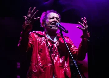 Tom Zé chega aos 90 como o maior dodecafonista sertanejo
