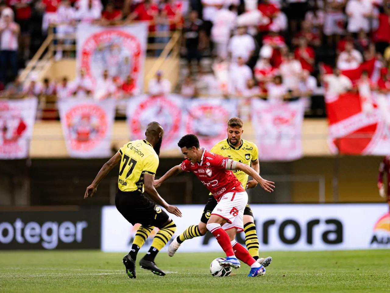 veja os gols do primeiro tempo