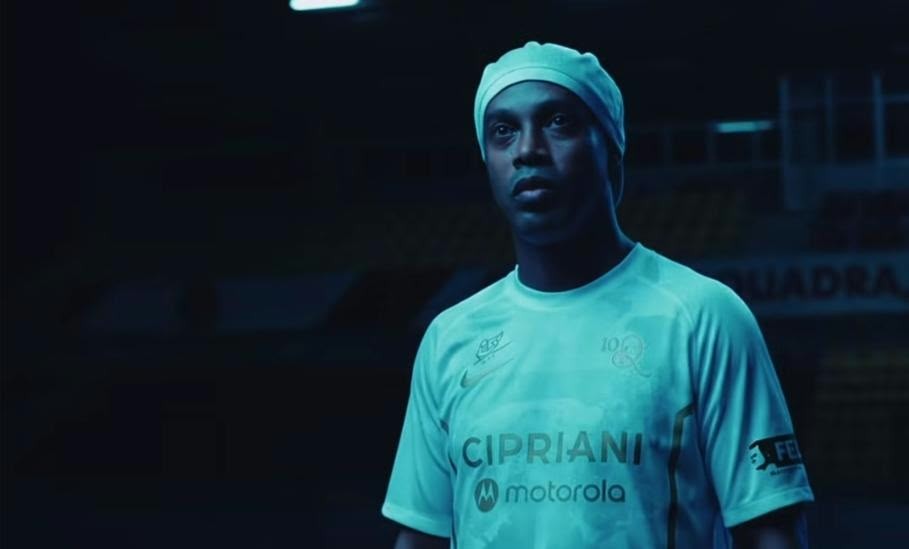 Ronaldinho Gaúcho já tem data pra estrear pelo Ravenna, da terceira divisão italiana